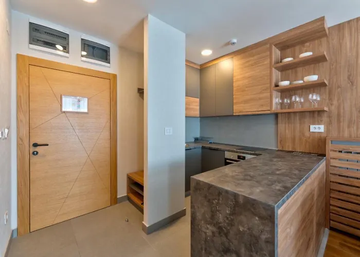 Mountain Pearl * 兹拉蒂博尔