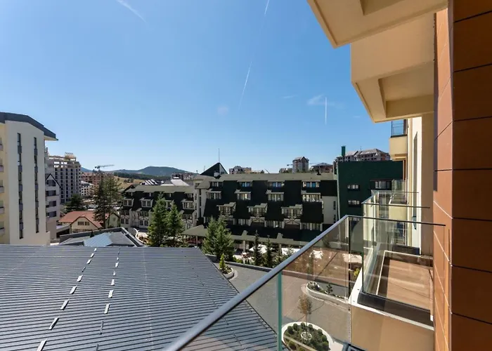 Mountain Pearl * 兹拉蒂博尔